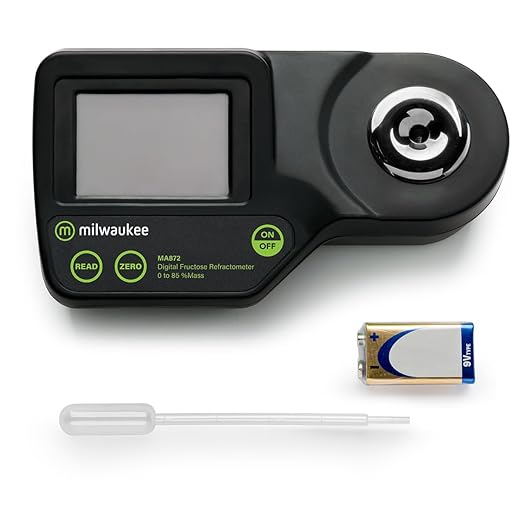 Milwaukee 0 to 85% Brix Digitial Refractometer - MA871