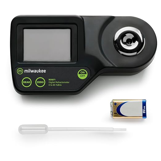 Milwaukee 0 to 85% Brix Digitial Refractometer with Carrying Case - MA871BOX