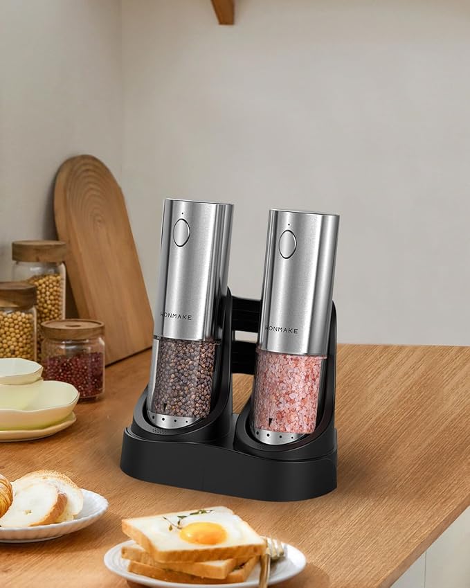 Electric Salt and Pepper Grinder Set - Automatic Refillable Salt and Pepper Grinders with Charging Base & LED Light, 6-Level Adjustable Coarseness with External Dial, Ideal Kitchen Gadget,Silver