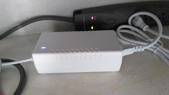 MSMJFSA UACC-Adapter-AC-210W 54V 210W AC Adapter for Ubiquiti UniFi | Fits Ubiquiti UniFi US-XG-6POE and USW-Ultra-210W switches; 54V 3.9A 210W white replacement power adapter.