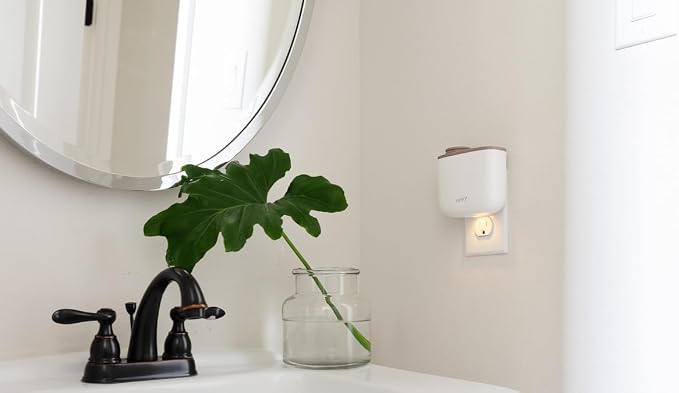 AERA Mini Waterless Plug-in Essential Oil Diffuser for Rooms 100–400 Sq Ft + Good Riddance Scent for Pet Odor – Luxury Smart Home Fragrance Starter Kit + App & Alexa Control (Includes 1 Capsule)