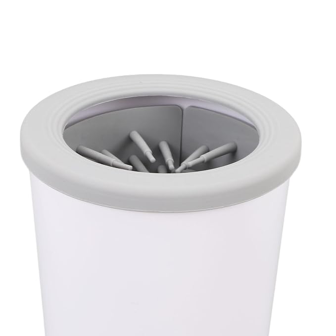 Automatic Dog Paws Cleaner, Rechargeable Portable Pet Paws Washer Cup with Soft Silicone Brush, Dog Foot Cleaning Machine, Silicone Pet Paws Cleaner Cup for Dog and Cat