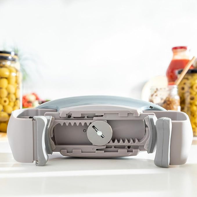 InnovaGoods® Lloucan Electric Jar Opener, Can Opener Kitchen Accessory, Automatic Can Opener for New Sealed Jars, Hands Free Can Opener Less Effort to Open (Grey)