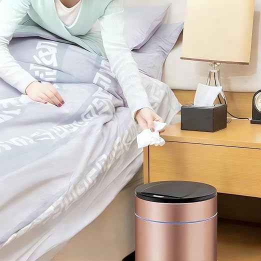 Garbage Can with Lid, Intelligent Sensor Opening and Closing, Small Garbage Can for Living Room, Bedroom, Kitchen and Bathroom (1, Rose Gold)