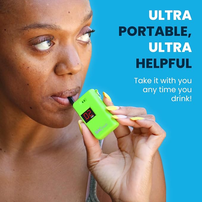 BACtrack Keychain Breathalyzer (Green) and Carrying Case Bundle