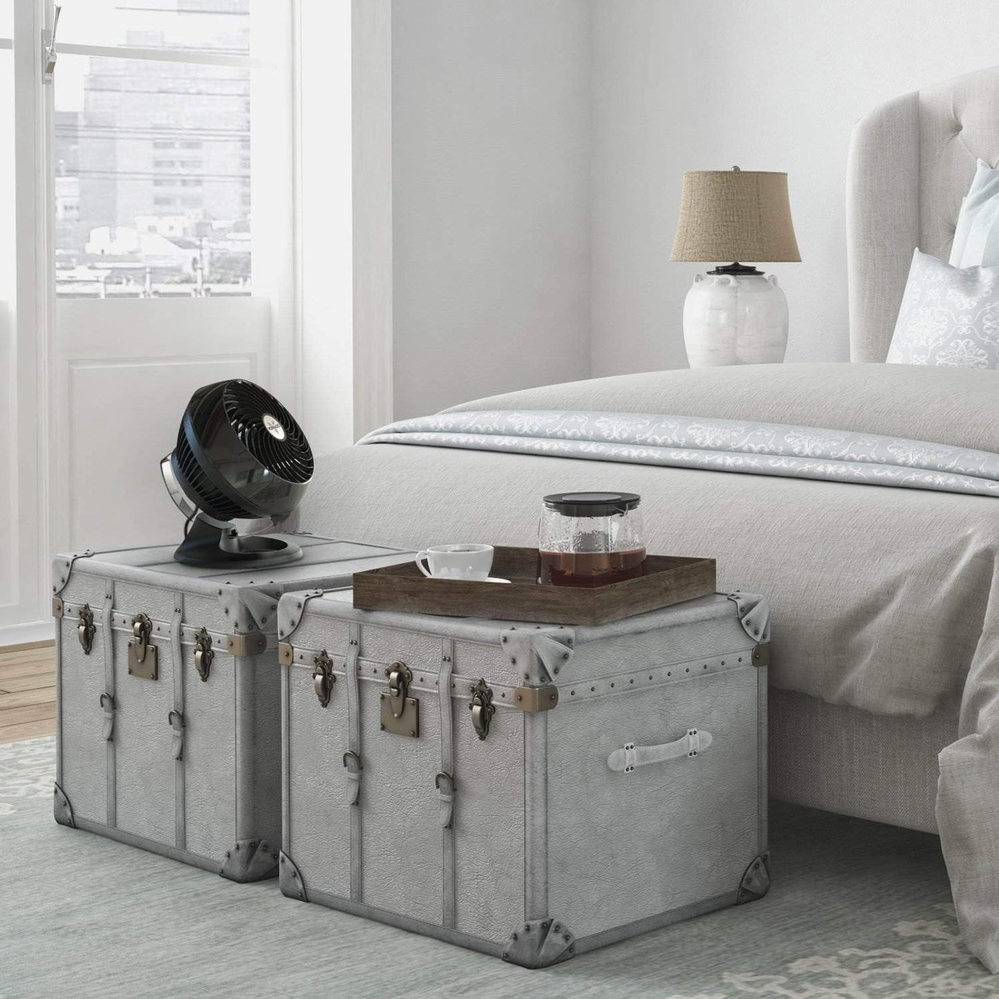 Vornado 460 Whole Room Air Circulator, Small Fan with 3 Speed Settings, Powerful Cooling Fan, Adjustable Tilt, Easy to Clean, Quiet for Home, Office, Bedroom, Black