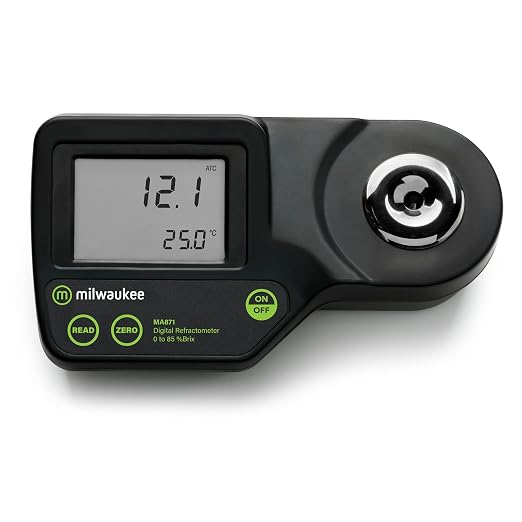 Milwaukee 0 to 85% Brix Digitial Refractometer with Carrying Case - MA871BOX