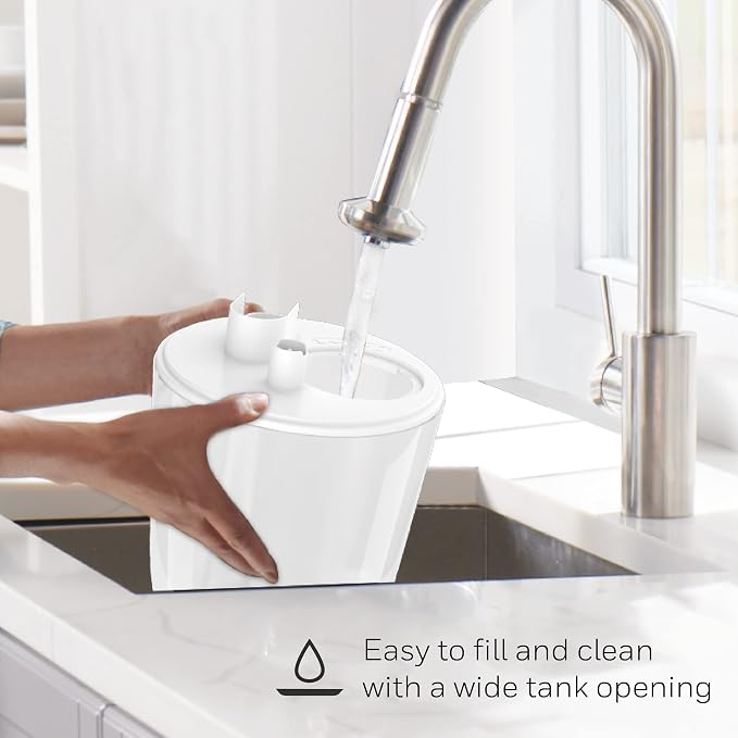 Honeywell Ultra Comfort Cool Mist Humidifier With Humidistat, 1.5 Gal Tank, No Filter, Digital Controls, Cleaning Brush Included, Ultra Quiet, Use With Essential Oils, White, HUL565W