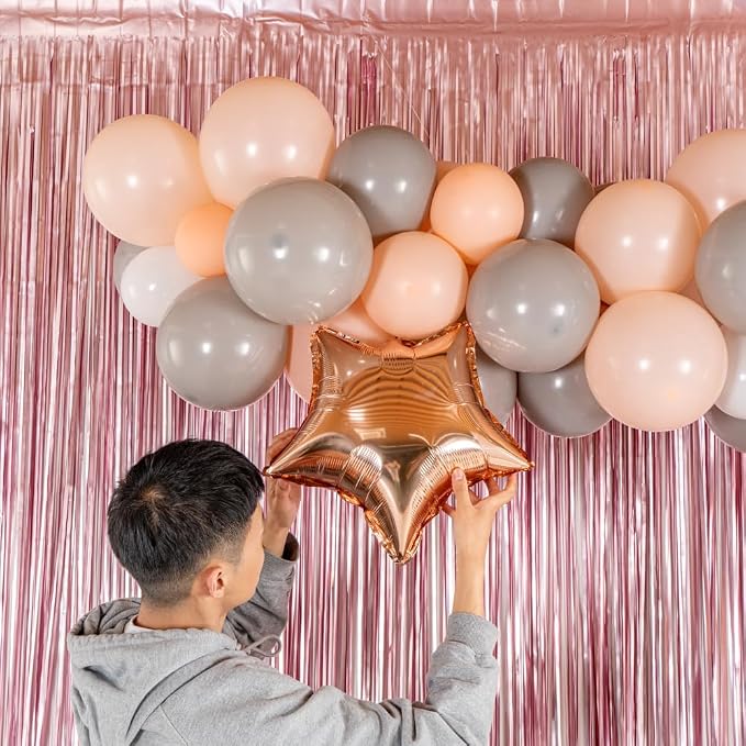 Restaurantware-Balloonify Balloon Garland Set, 1 Party Decoration Kit - 126 Balloons, With Chain, Champagne Star Latex Balloon Arch Kit, Includes Glue Dots And Ribbon- Restaurantware