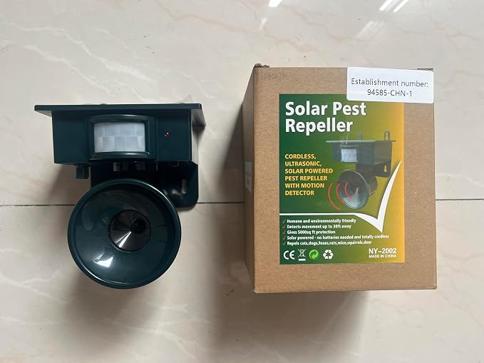 2026 Upgraded Ultrasonic Bird Repeller Solar Powered Outdoor Motion Activated Bird Pigeon Deterrents for Outside Woodpecker Goose Repellent Devices for Rooftops Porch Patio Balconies