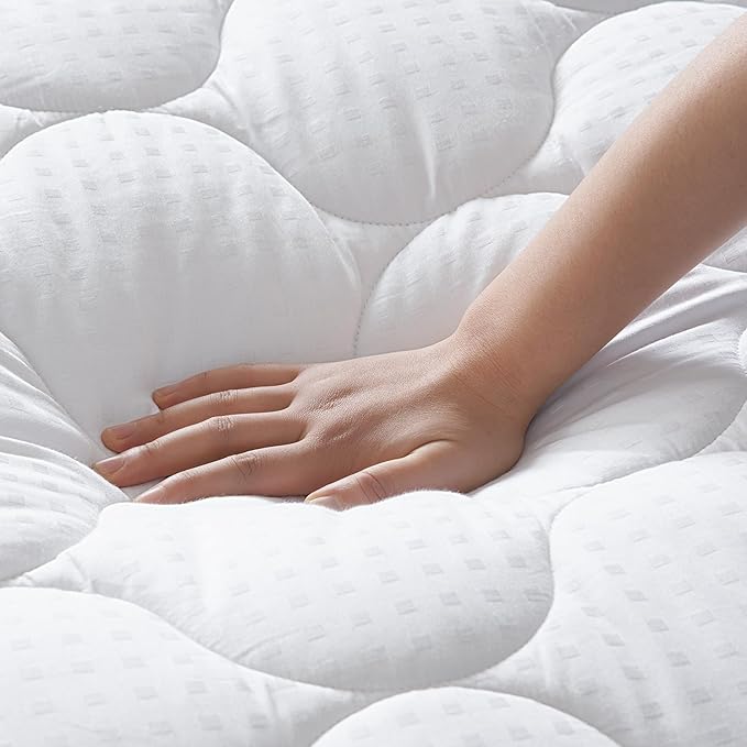 LEISURE TOWN Cotton King Mattress Pad Fitted Quilted Mattress Cover Pillow Top Mattress Topper Cooling Soft Breathable Mattress Protector with 8-21 Deep Pocket,Machine Washable (78x80 White)