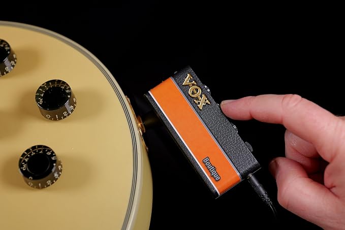 Vox amPlug 3 Boutique Headphone Guitar Amplifier w/ 2 Channels, Stereo Effects, Built-in Rhythms, and Aux in Jack