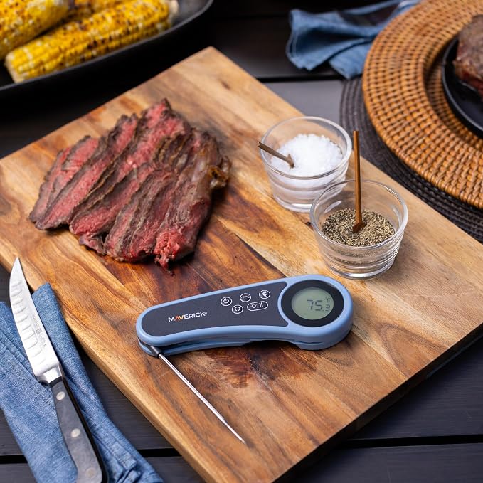 MAVERICK Waterproof Digital Instant Read Cooking Kitchen Grilling Smoker BBQ Probe Meat Thermometer