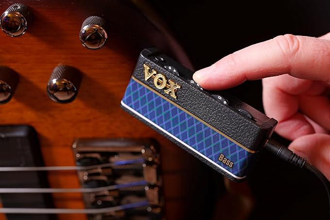 Vox amPlug 3 Bass Compact Bass Headphone Amplifier w/ Built-In FX and Speaker Emulation