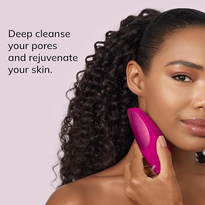 GESKE SmartAppGuided Sonic Thermo Facial Brush | 6 in 1 | Skin Cleansing | Cleansing Brush with Thermal Function | Electric Facial Massager