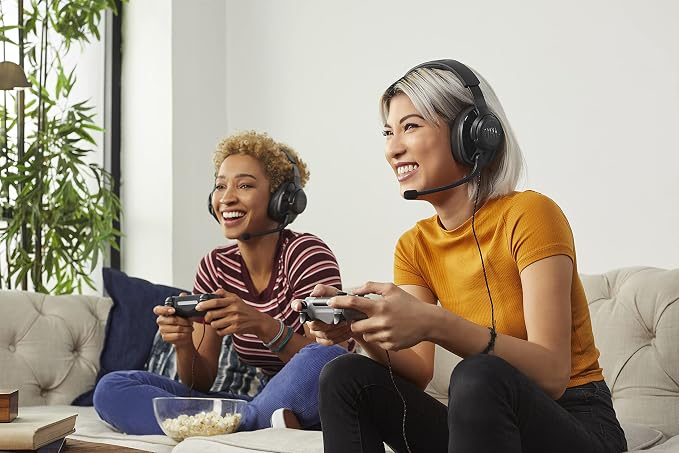 JBL Quantum 200 - Wired Over-Ear Gaming Headset with Voice Focus Directional flip-up mic and Memory Foam Ear Cushions (Black),(Pack of 4)