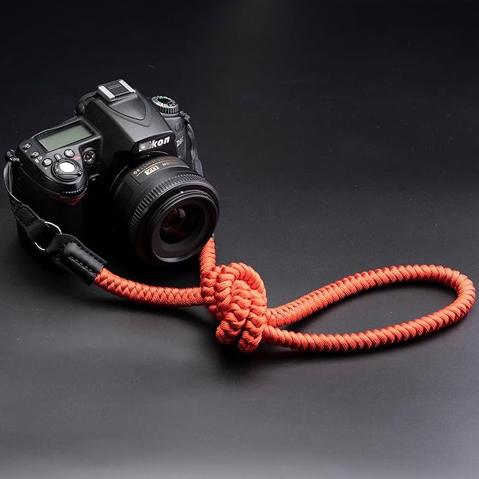 VKO Camera Strap,Quick Release Camera Shoulder Strap,Paracord Woven Portable Camera Neck Strap, for SLR DSLR Digital Mirrorless Camera(Red)