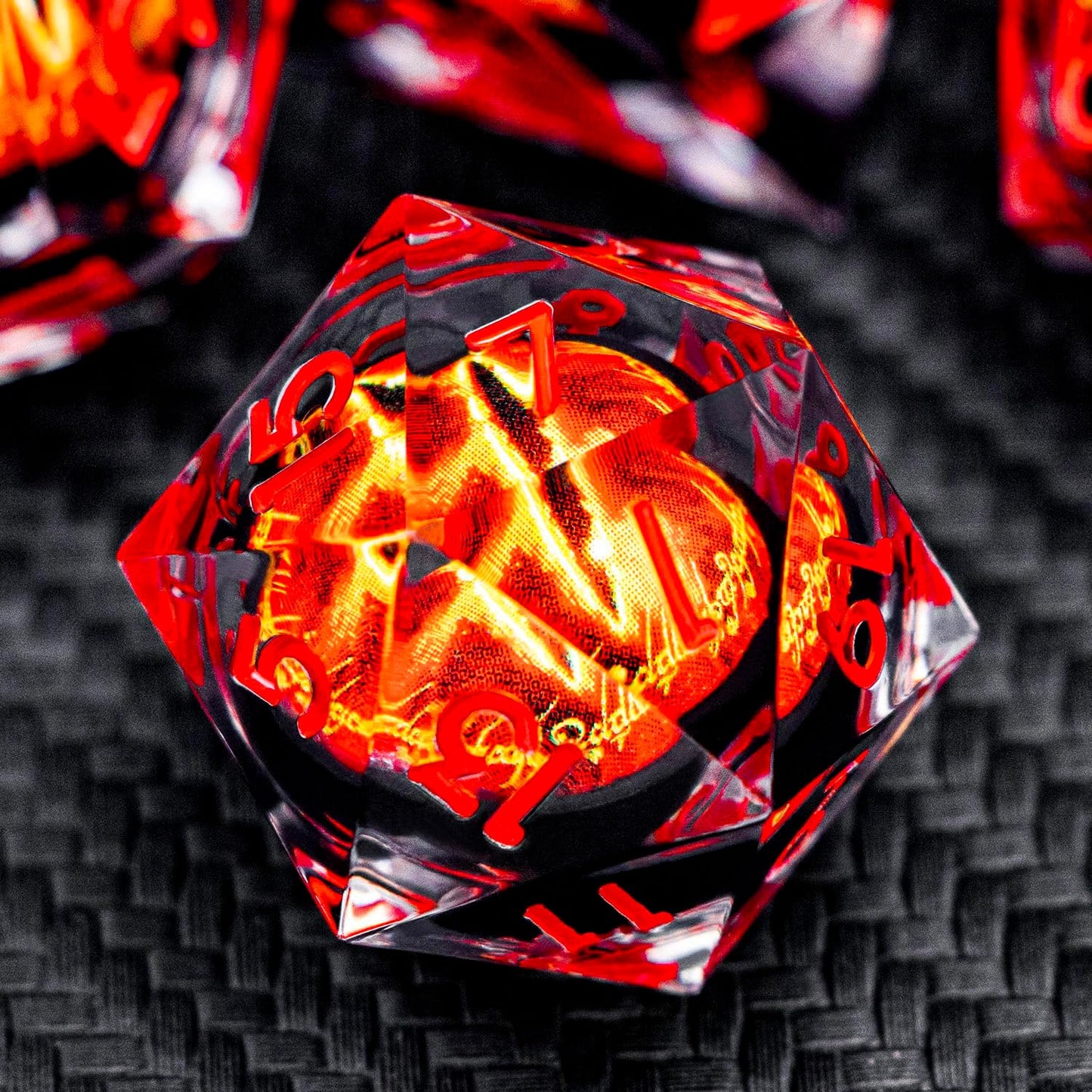 ARUOHHA DND Resin Dice Gazes Eye Dice Liquid Core Red RPG Sharp Edged Dice Set with Gift Box, Polyhedral D and D Dice Set Compatible with Dungeons Dragons Role Playing Game D20 D12 D10 D8 D6 D4