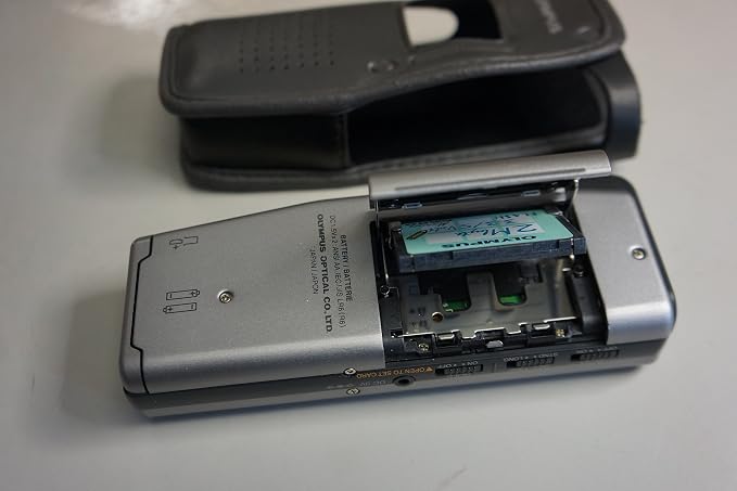 Olympus D1000 Digital Voice Recorder