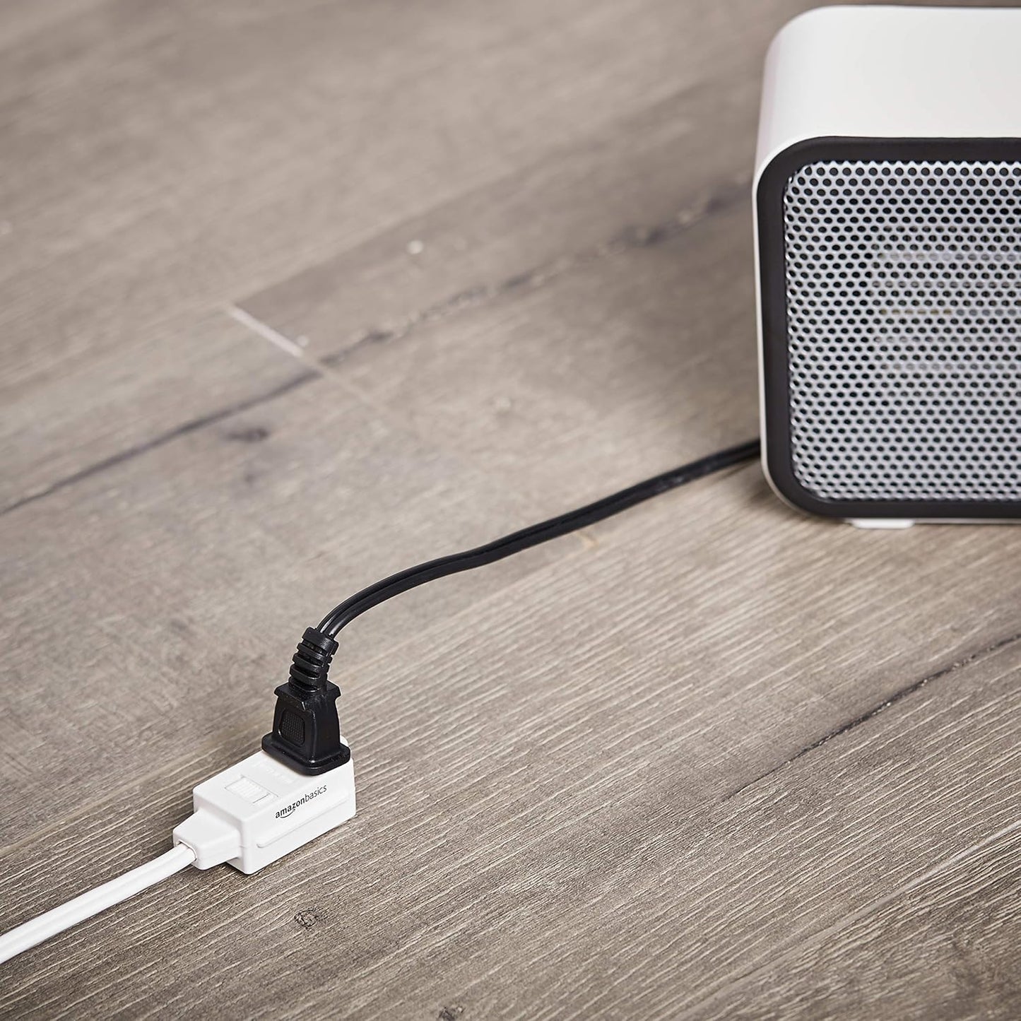 Amazon Basics 6 foot 2-Prong Indoor Rectangle Extension Cord Power Strip - Flat Plug - 13 Amps, 1625 Watts, 125 VAC - 2-Pack, White