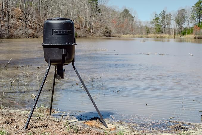 Moultrie 250 Lb Pro Hunter III Directional Feeder - Deer & Fish Pond, Bluetooth App Control, 10 Daily Feed Times, MFG-15105