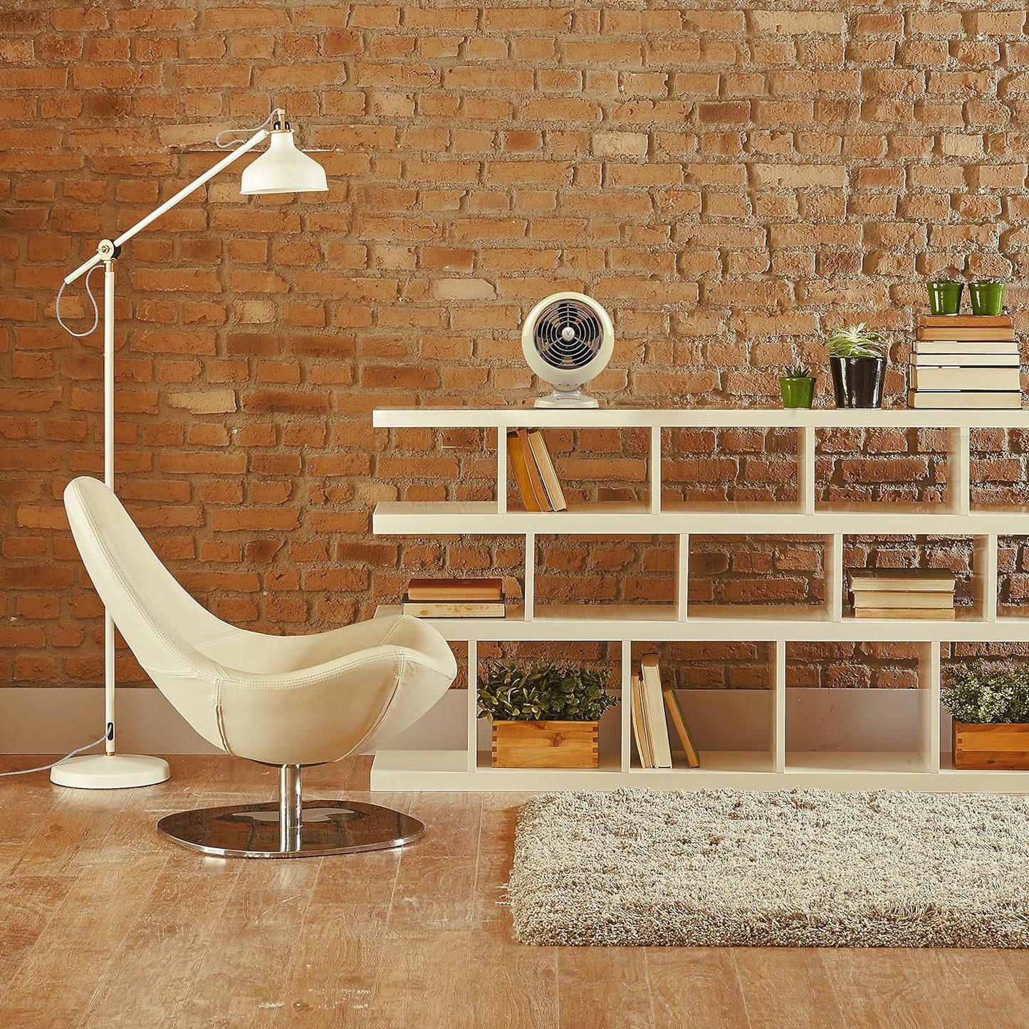 Vornado VFAN Mini Classic Personal Vintage Air Circulator Fan, Vintage White- Classic Base, Small (Pack of 3)